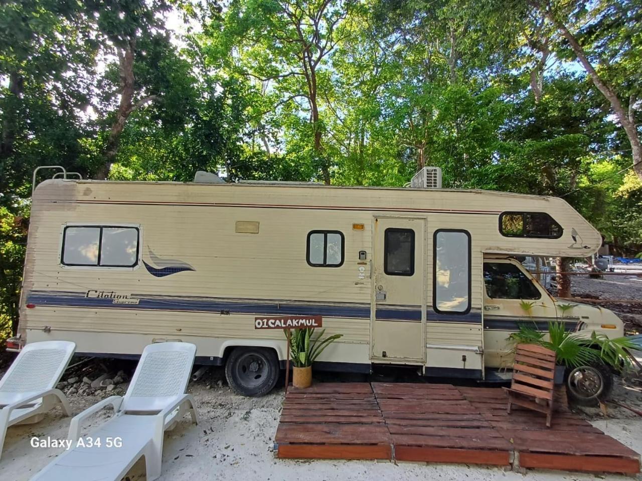 Hotel Momotoh Camper Xpujil Exterior foto